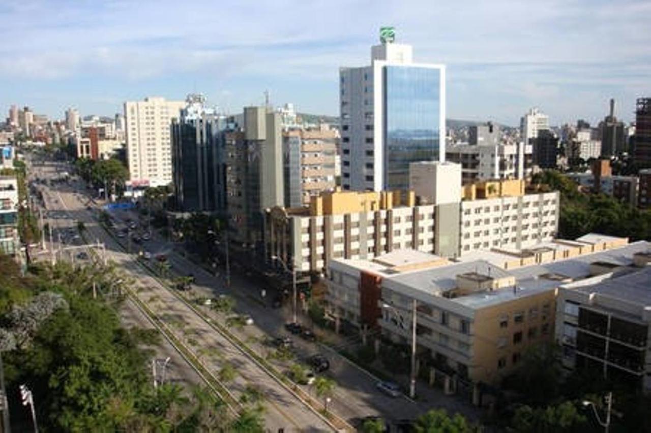 Suites E Quartos Na Avenida Carlos Gomes Porto Alegre Extérieur photo